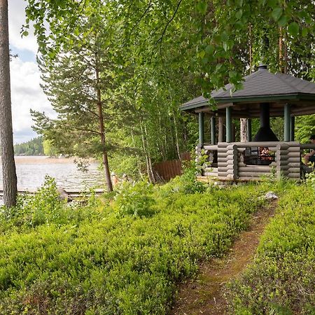 Hotel Kujanpaeae | Paajoen Vuokramoekit Himos Exterior foto