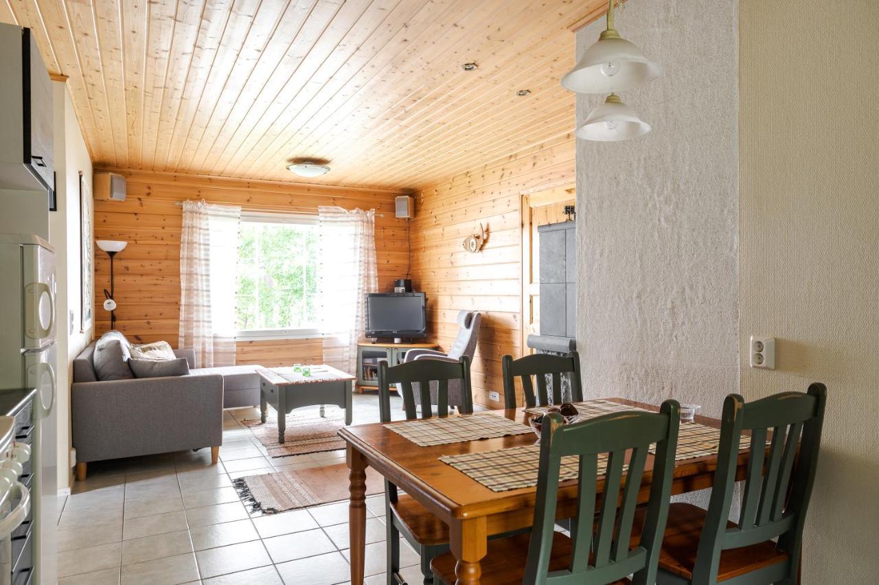 Hotel Kujanpaeae | Paajoen Vuokramoekit Himos Exterior foto