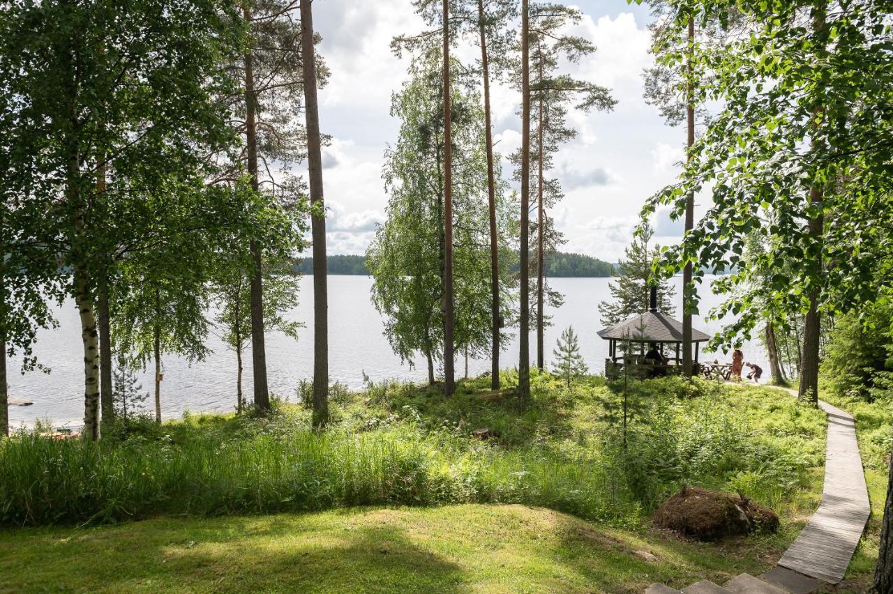 Hotel Kujanpaeae | Paajoen Vuokramoekit Himos Exterior foto